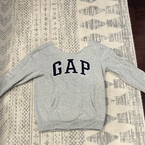 GAP Light Gray Sweatshirt with Navy Logo